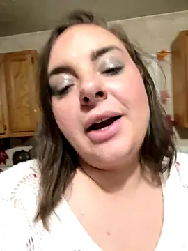 Snapshot of lairarose chatting on October 19, 9:37 pm lairarose online show from October 19, 9:37 pm