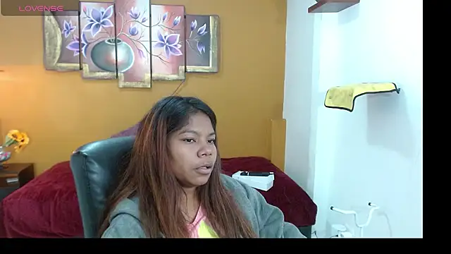 Laurizolson online show from December 7, 2:09 am