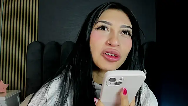 Nicolette ks  online show from March 28, 4:45 am