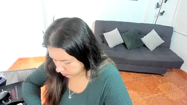 Snapshot of LinaBrowm chatting on July 15, 1:27 pm LinaBrowm online show from July 15, 1:27 pm
