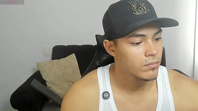 Iamdylan777 online show from April 6, 4:52 pm