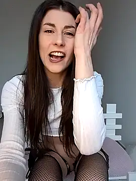 Snapshot of Aisha_Moretti chatting on February 20, 2:50 pm Aisha Moretti online show from February 20, 2:50 pm