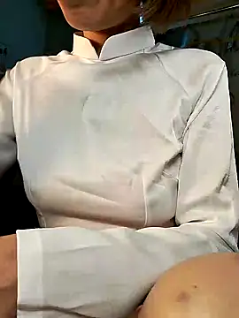 Snapshot of Kami_gaam chatting on January 7, 1:14 pm Kami gaam online show from January 7, 1:14 pm