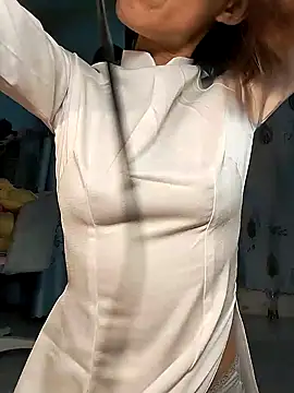 Snapshot of Kami_gaam chatting on January 8, 1:32 am Kami gaam online show from January 8, 1:32 am