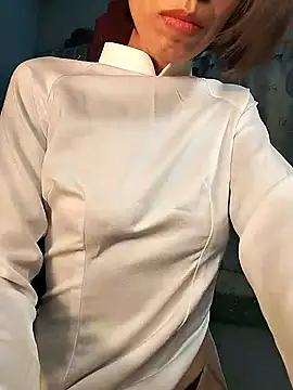 Snapshot of Kami_gaam chatting on February 4, 12:22 pm Kami gaam online show from February 4, 12:22 pm