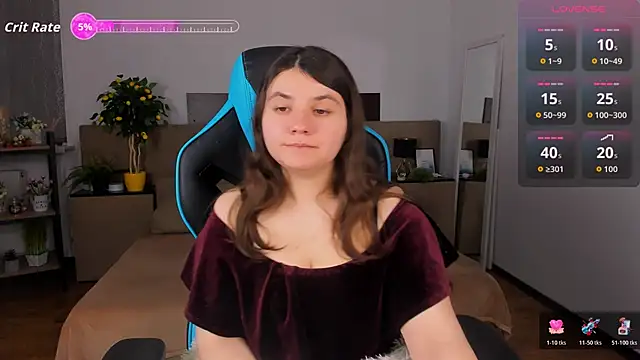 Snapshot of Viola__Shy chatting on December 16, 9:09 pm Viola Shy online show from December 16, 9:09 pm