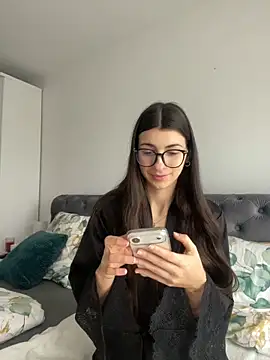 Wildberry  online show from March 15, 8:31 am