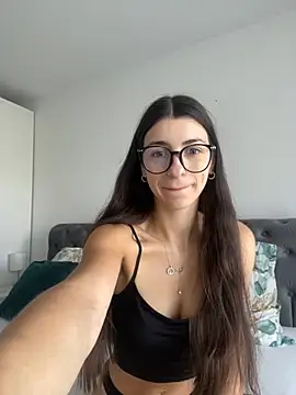 Snapshot of Wildberry_ chatting on July 11, 7:22 am Wildberry online show from July 11, 7:22 am
