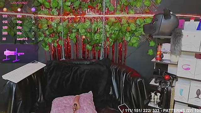 Sweett Mollyy online show from November 21, 12:21 am