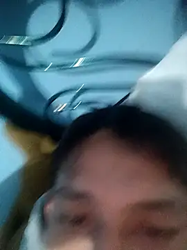 Snapshot of Leonul chatting on February 18, 8:10 am Leonul online show from February 18, 8:10 am