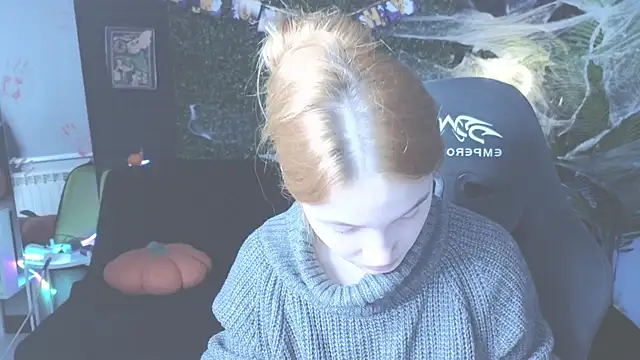 erikabrian online show from October 22, 1:39 am