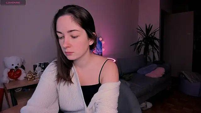 cClandesTina online show from December 4, 2:04 pm