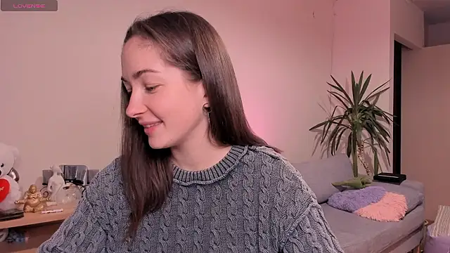 cClandesTina online show from December 4, 9:46 pm