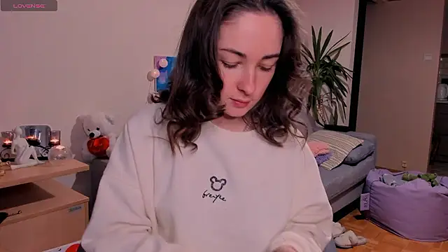 cClandesTina online show from December 5, 11:18 pm