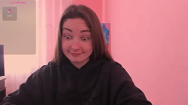 cClandesTina online show from March 4, 11:19 am