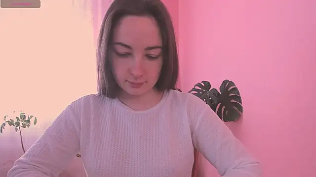 cClandesTina online show from March 21, 9:23 am