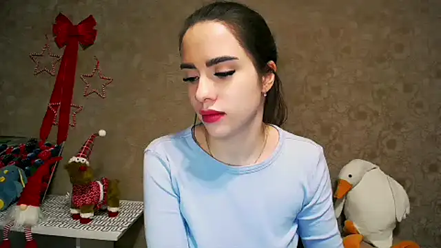  your fantasy girl online show from December 28, 2:43 am