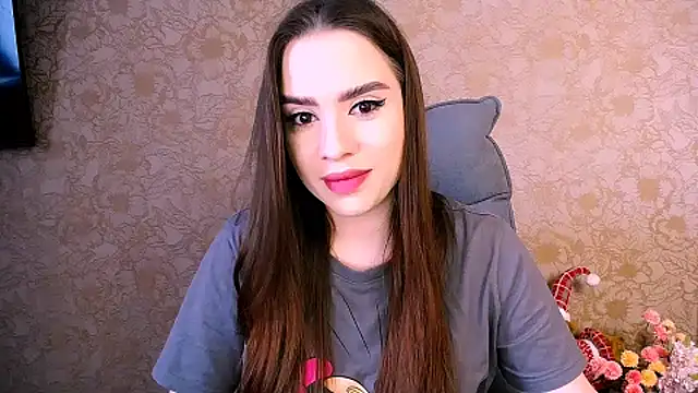  your fantasy girl online show from March 26, 10:43 am