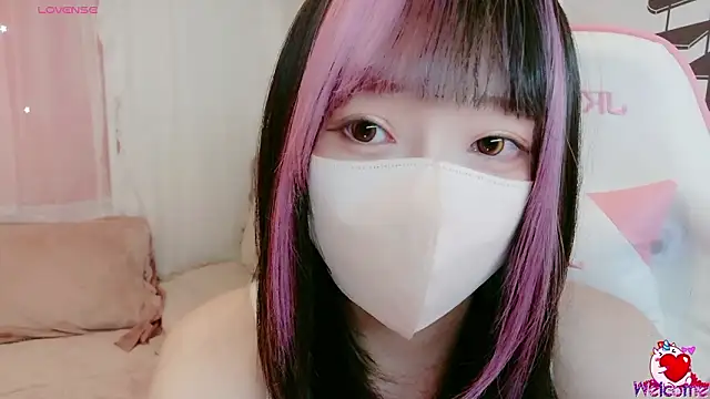 yuayua854 online show from March 5, 4:08 am