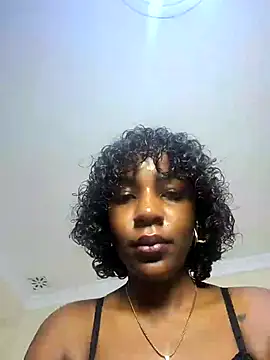 Snapshot of Sexxy_mariana chatting on November 6, 10:32 pm Sexxy mariana online show from November 6, 10:32 pm