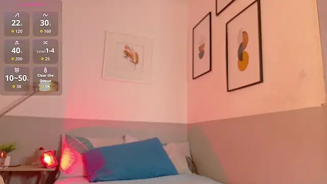 littleebluee online show from February 10, 2:59 am