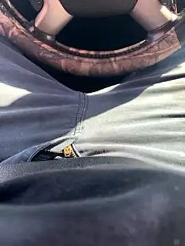 joeycbigcock online show from March 18, 7:28 pm