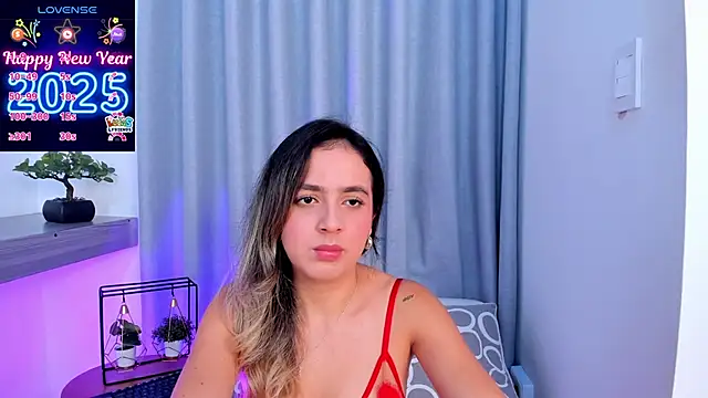 Lucyortiz  online show from January 25, 3:52 pm