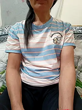 Asian girl13 online show from February 22, 1:31 pm