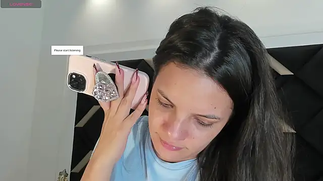 IsabellaGrey19 online show from December 2, 7:31 pm