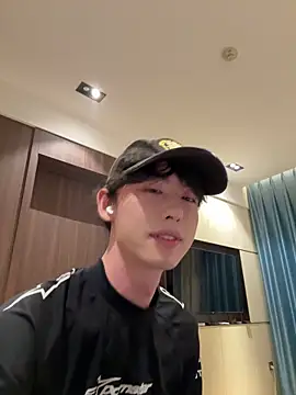 Snapshot of 1a1a1alll chatting on January 31, 7:11 pm 1a1a1alll online show from January 31, 7:11 pm