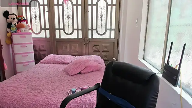 pamela tcw online show from March 10, 5:39 pm