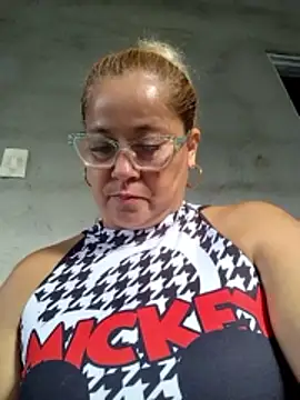 natally ross21 online show from April 16, 12:06 pm