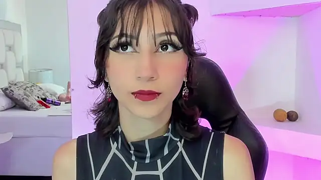 Snapshot of Naomi-Haruno chatting on January 2, 2:54 am Naomi-Haruno online show from January 2, 2:54 am
