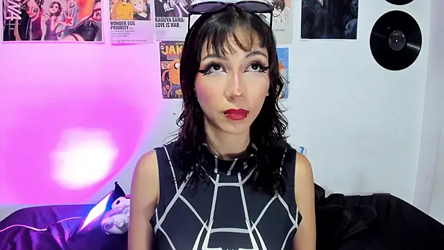 Snapshot of Naomi-Haruno chatting on October 8, 9:45 pm Naomi-Haruno online show from October 8, 9:45 pm