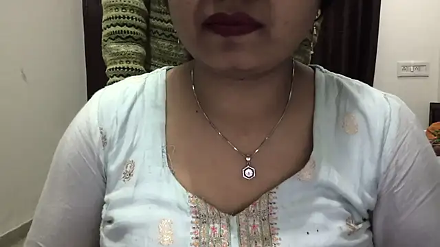 Gulaboo bhabi online show from January 31, 12:18 pm