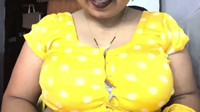 Gulaboo bhabi online show from January 16, 8:35 pm