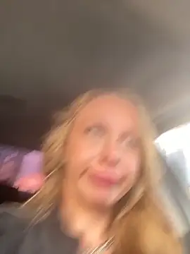 Sweet   Emily online show from October 7, 1:08 pm