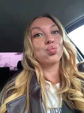 Sweet   Emily online show from November 3, 12:39 pm