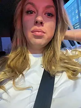 Sweet   Emily online show from December 15, 1:04 pm