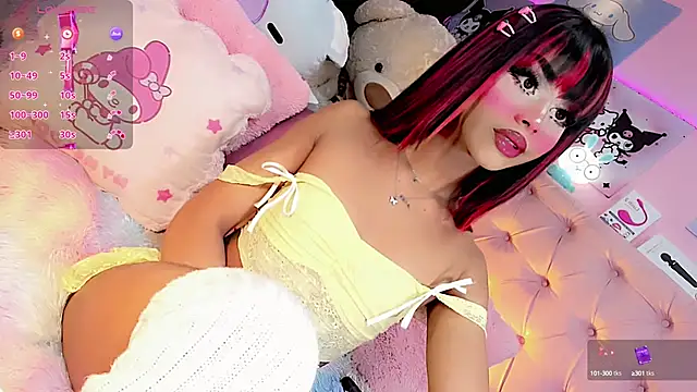 Snapshot of Cute_Roxxy chatting on February 26, 4:58 am Cute Roxxy online show from February 26, 4:58 am