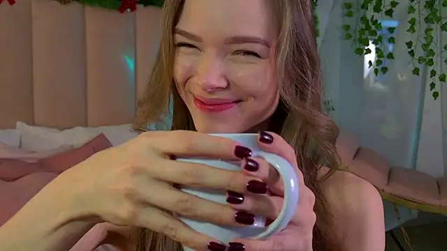 Snapshot of Eva_Natsumi chatting on December 24, 6:22 am Eva Natsumi online show from December 24, 6:22 am