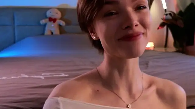 Snapshot of Eva_Natsumi chatting on March 15, 2:55 pm Eva Natsumi online show from March 15, 2:55 pm