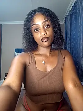 Queen-Chocolate online show from January 30, 3:22 am