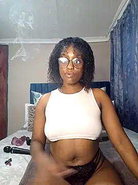 Queen-Chocolate online show from February 1, 11:27 pm