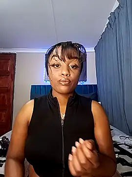 Queen-Chocolate online show from November 9, 3:16 am