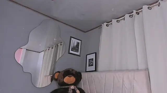 angeli sexi online show from March 3, 1:12 am