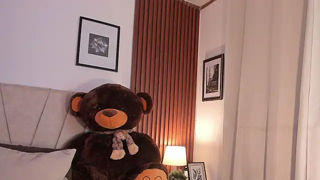 angeli sexi online show from April 9, 1:49 am