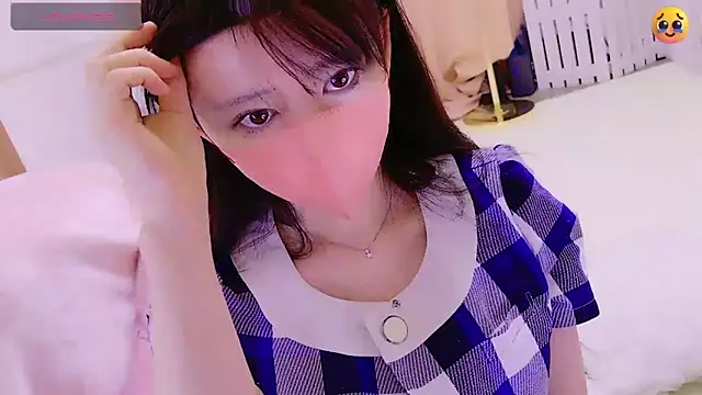 maii- online show from March 21, 8:50 pm