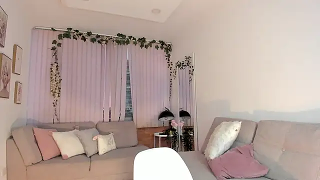 Bella ev online show from December 27, 8:28 pm