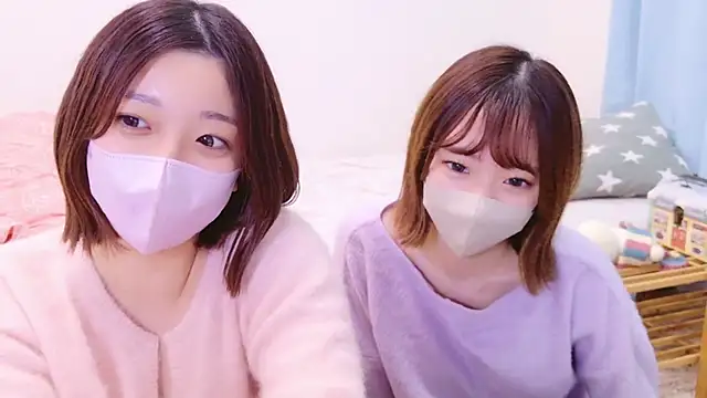 Snapshot of HaruruHappy chatting on December 20, 3:53 pm HaruruHappy online show from December 20, 3:53 pm